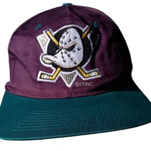 VTG MIGHTY DUCKS NHL Dark Purple/Green Hat w/Iconic Mask Logo